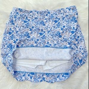 🌿Scalloped Hem Stretch Floral Skort